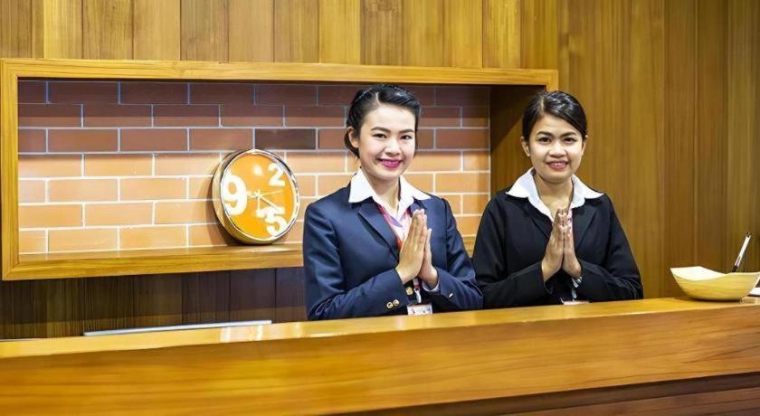 B2 Udon Thani Boutique And Budget Hotel Luaran gambar